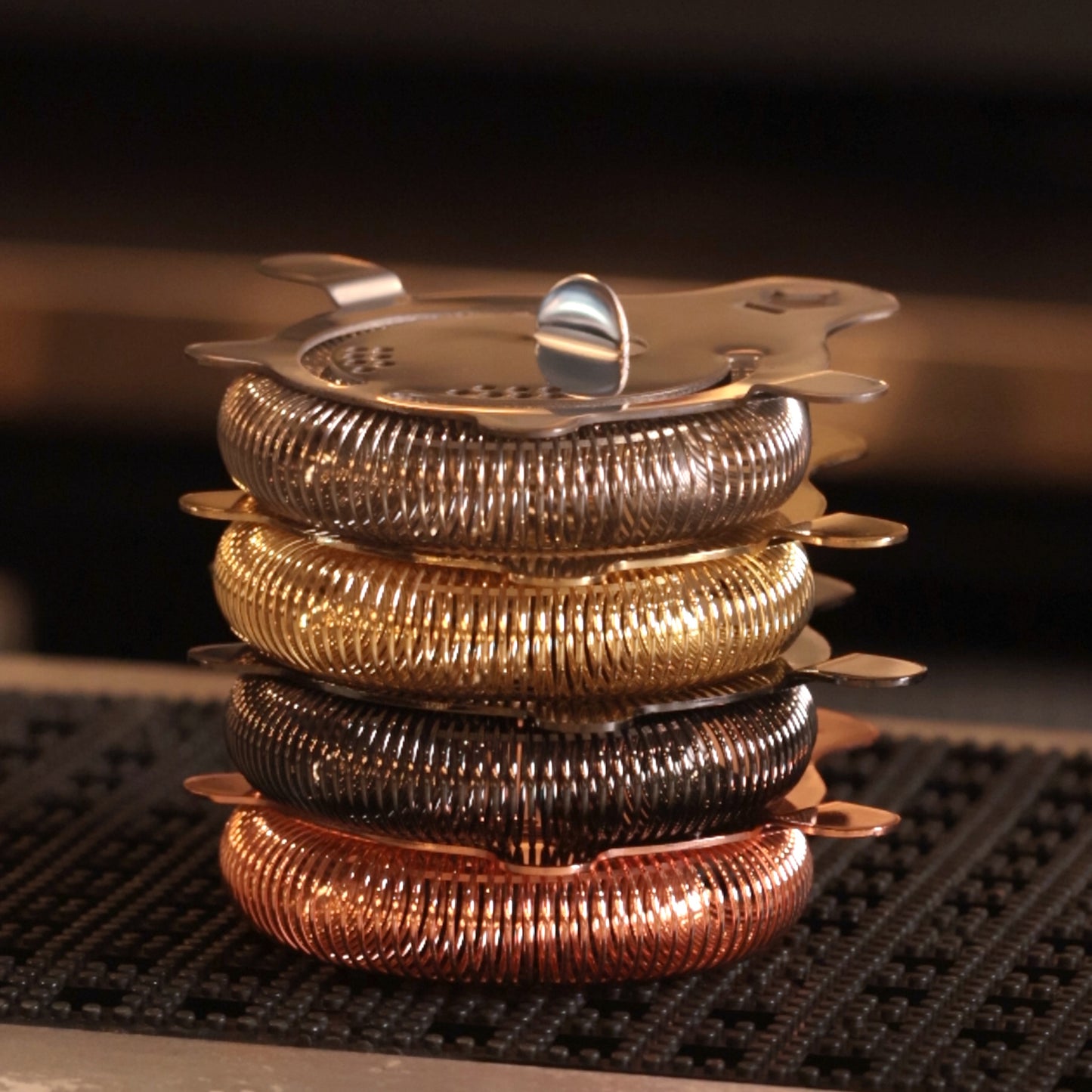 BUSWELL® BOBTAIL COCKTAIL STRAINER – COPPER-PLATED