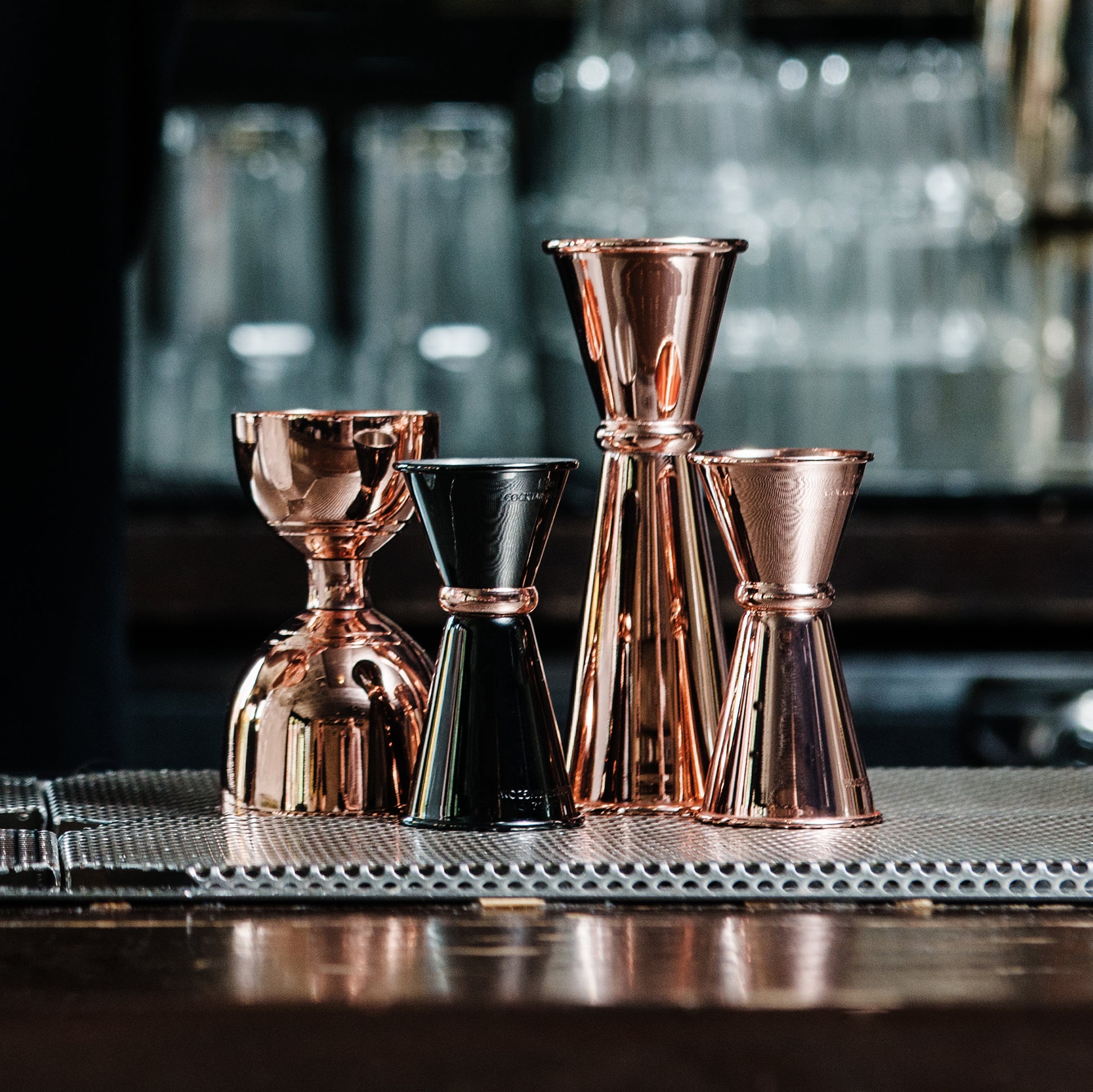 JAPANESE STYLE JIGGER / COPPER-PLATED – ½oz / ¾oz