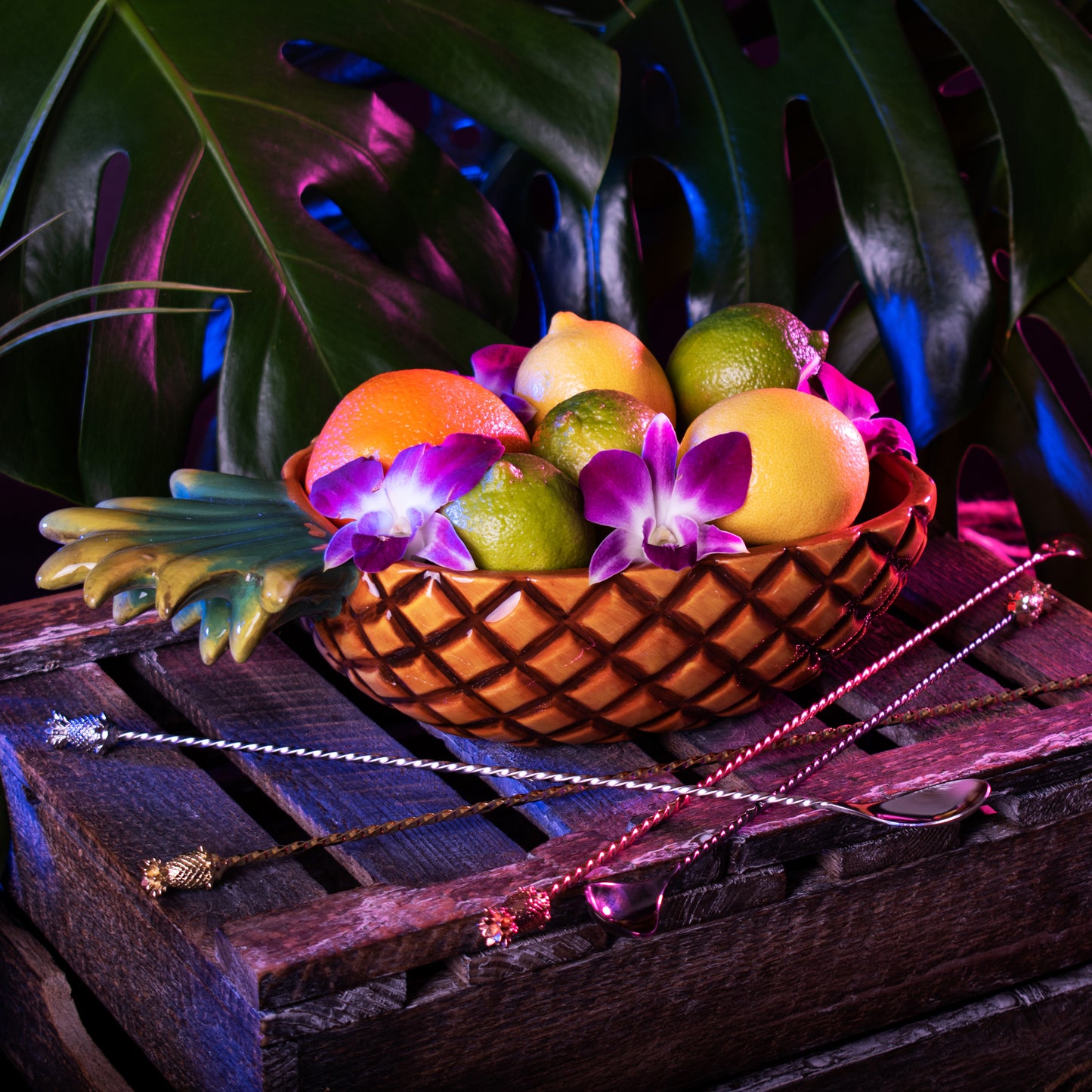 BULU™ PINEAPPLE BOWL – CERAMIC / 56oz