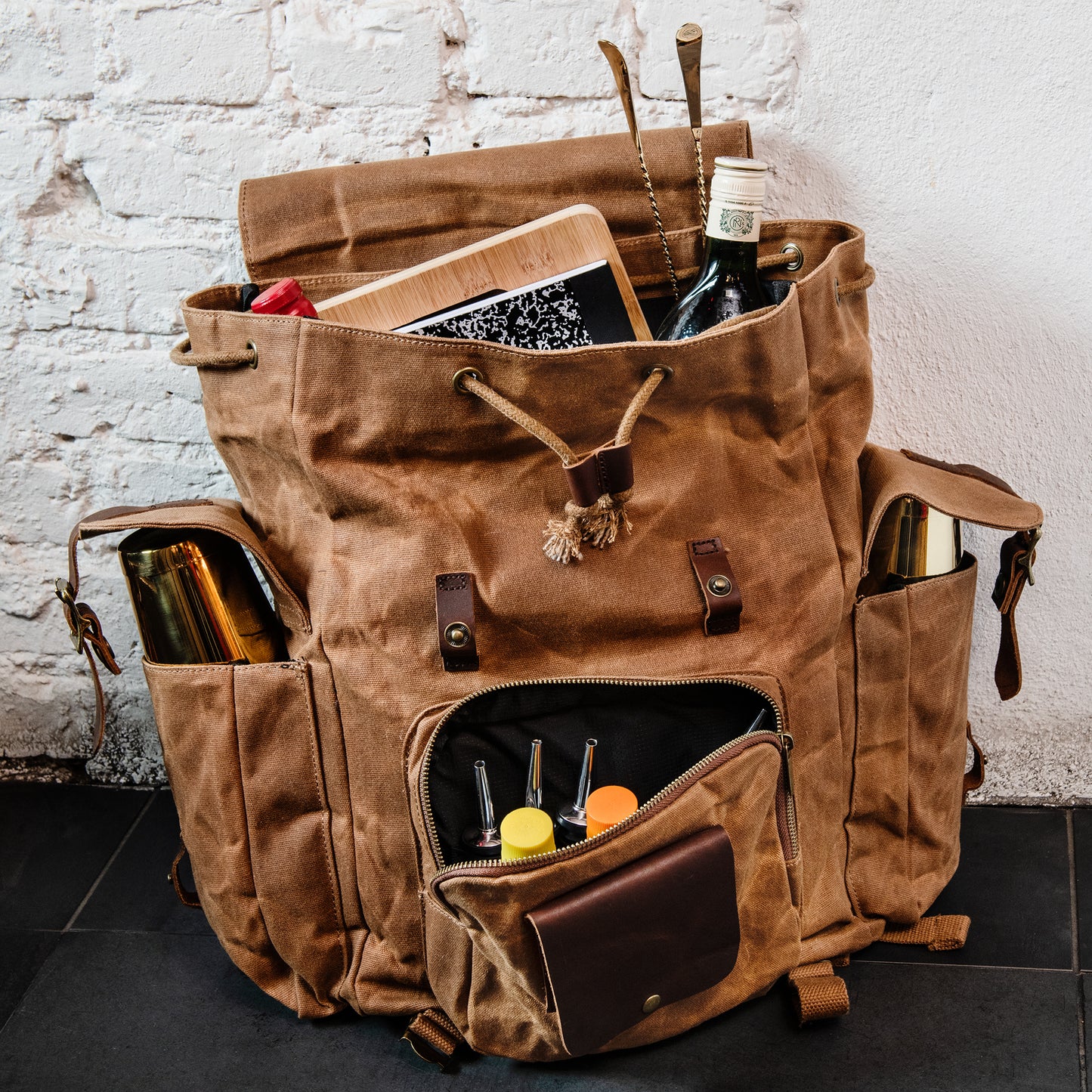 BARTENDER'S BACKPACK – GREEN