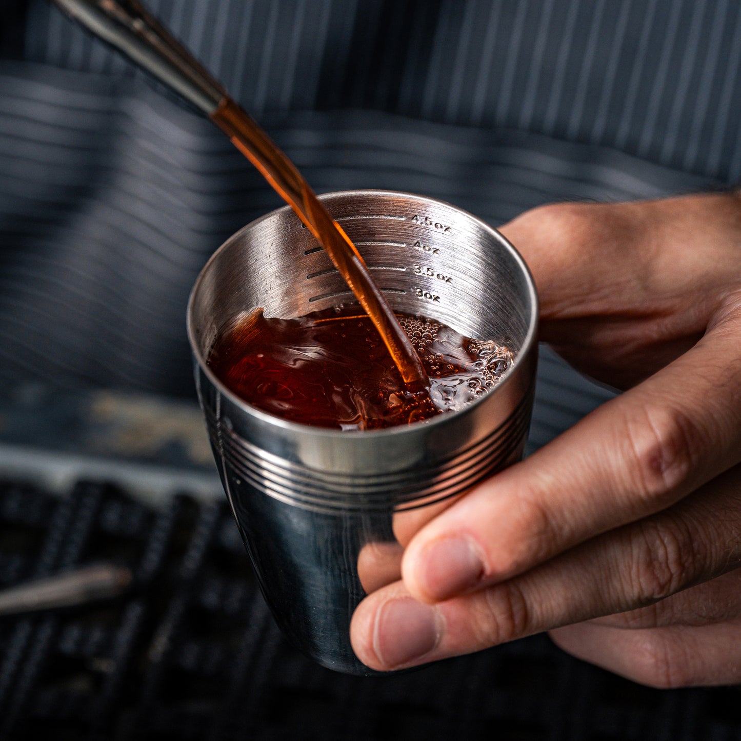 DE SOTO BIGGER JIGGER™ – STAINLESS STEEL / 5oz (145ml)