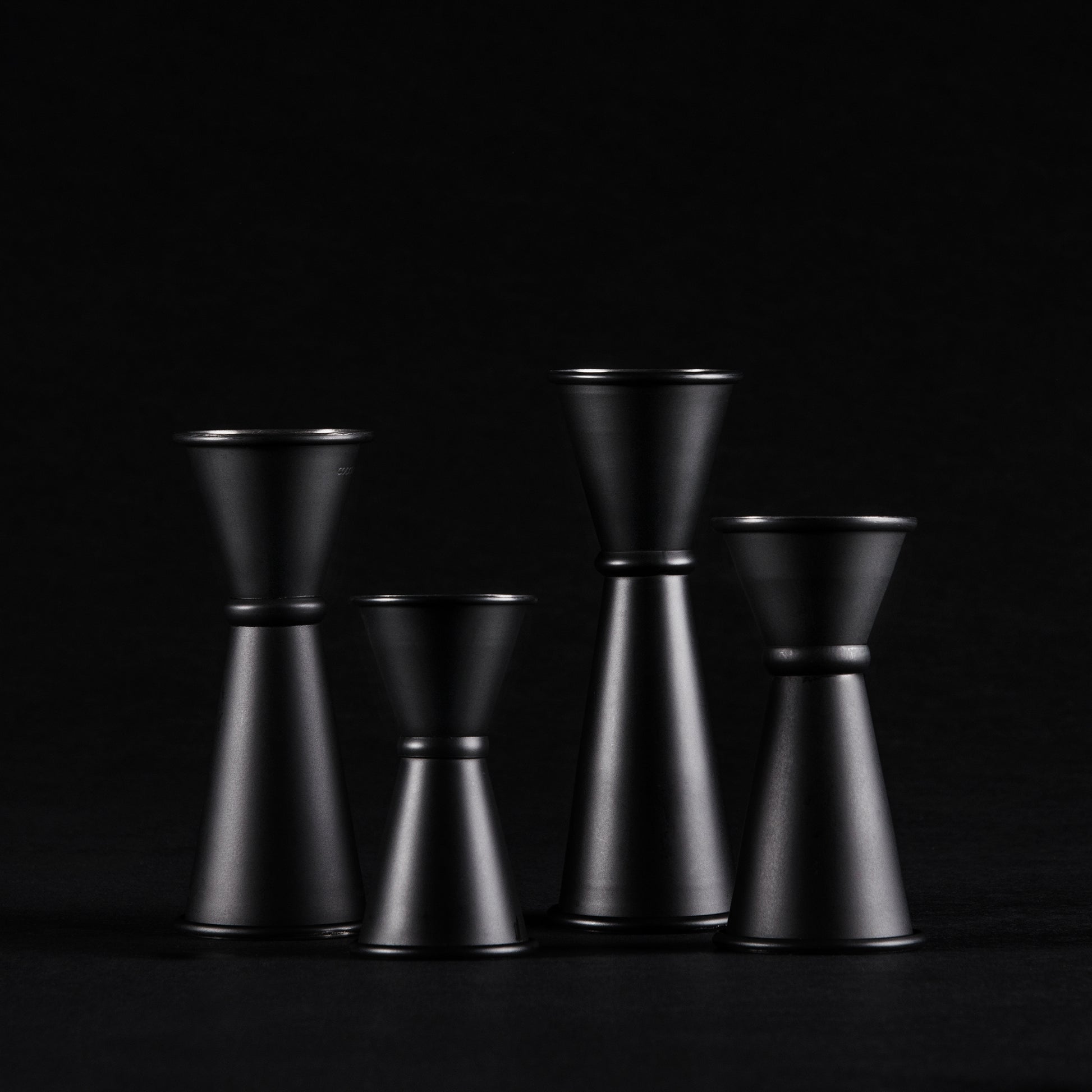Bar Lux 1 oz / 2 oz Black Stainless Steel Jigger - Japanese Style - 1