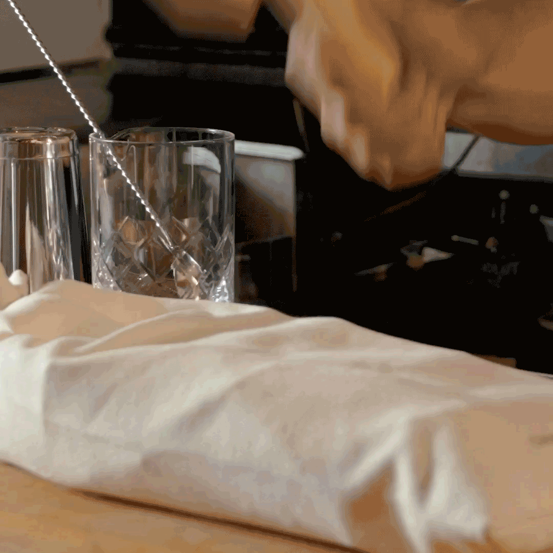 How To Make Crushed Ice With A Lewis Bag